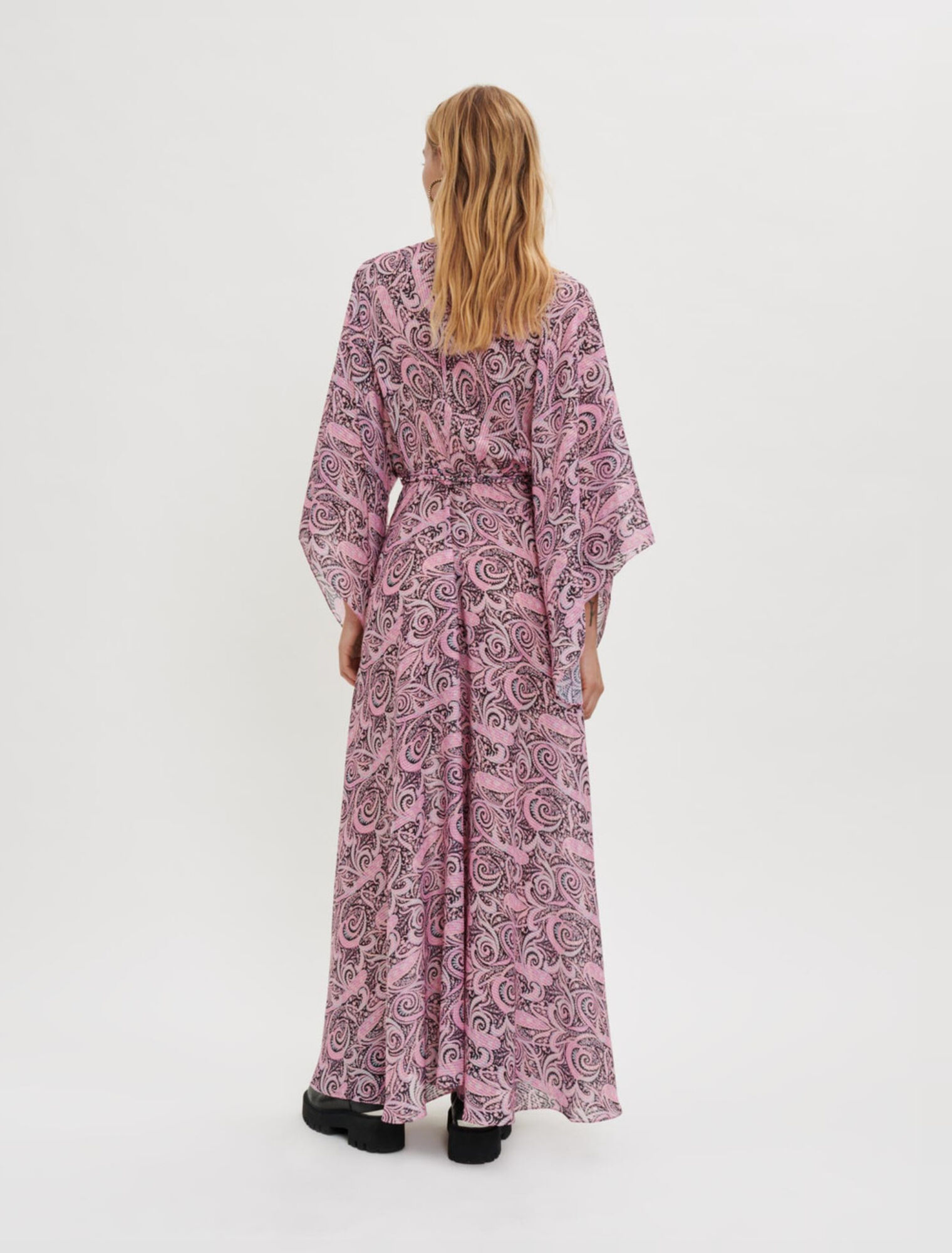 Vestido pañuelo con estampado paisley