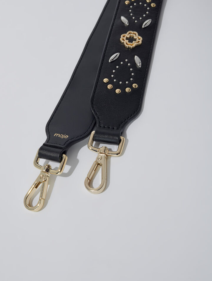 Bandolera de cuero con tachuelas