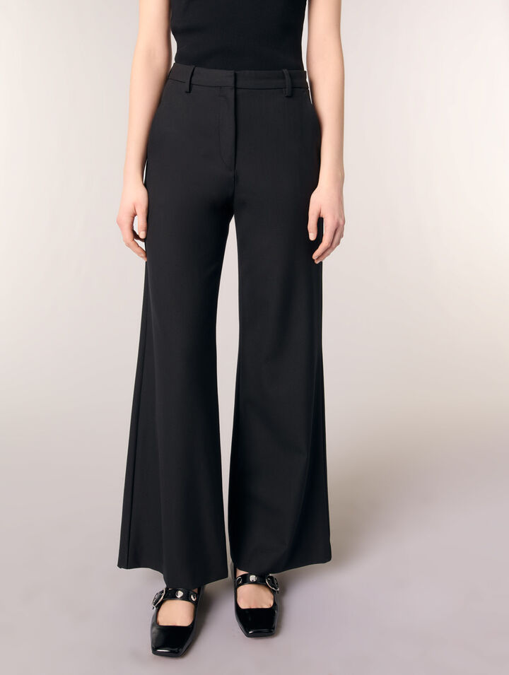 Pantalón acampanado
