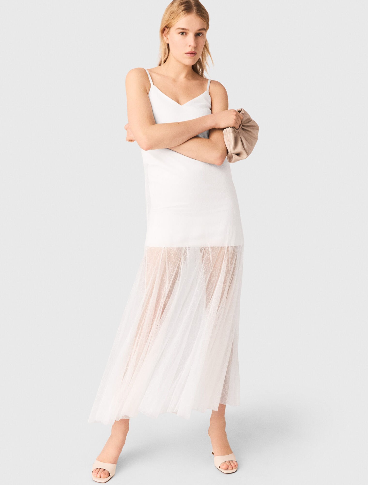 Vestido de tafet&aacute;n y encaje