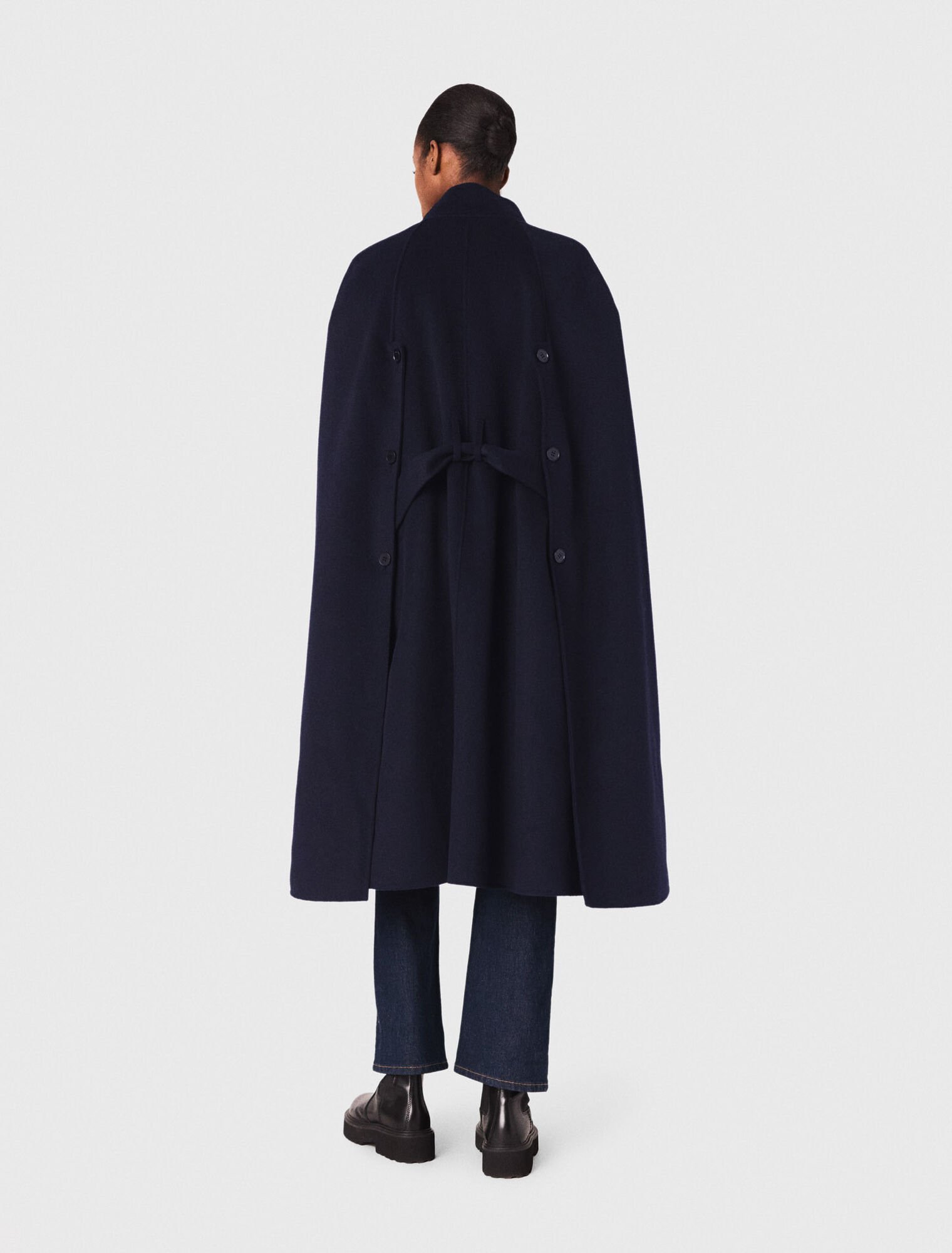 Abrigo largo reversible con capa