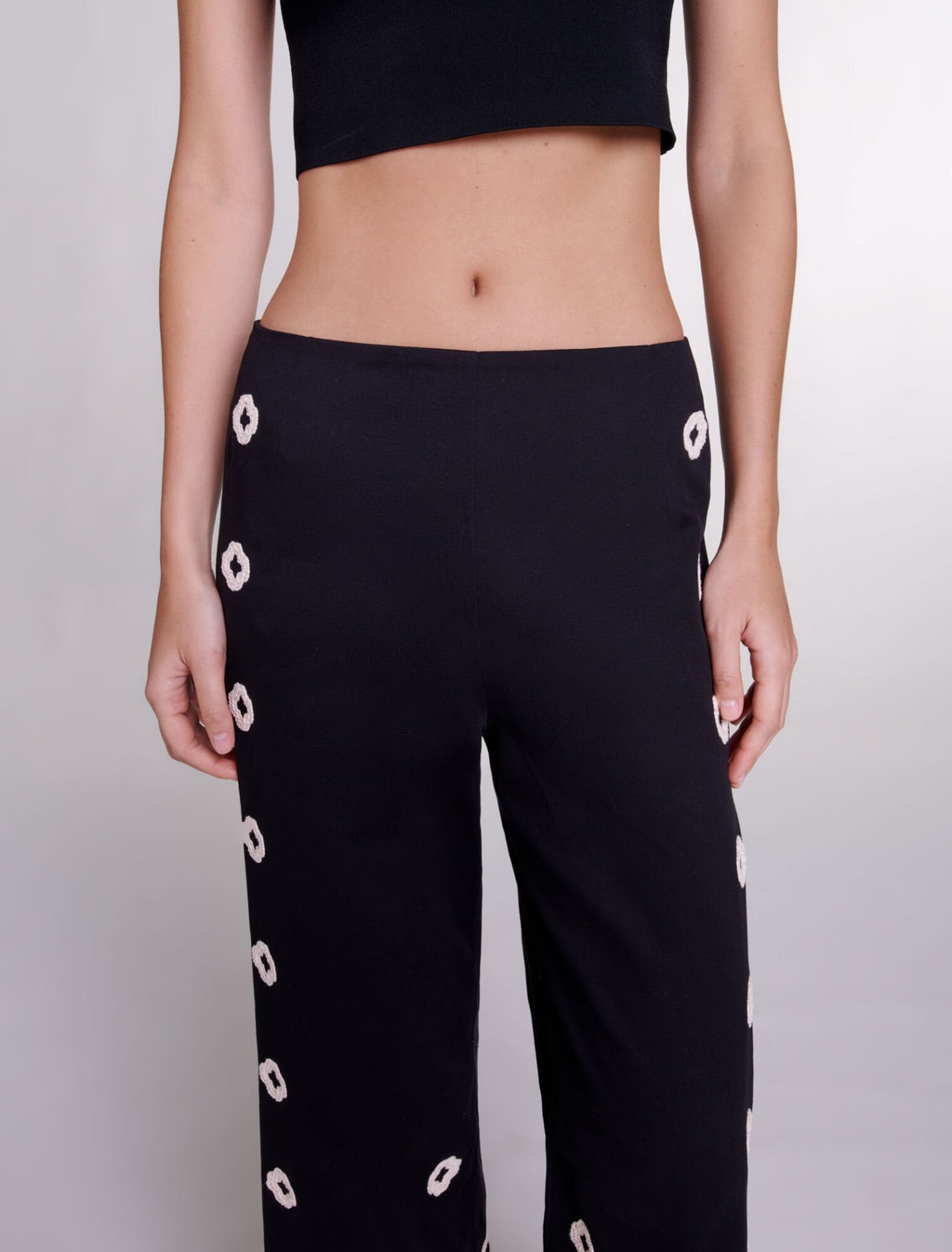 Pantalón ancho de ganchillo