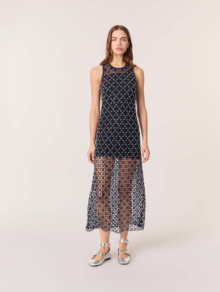 Vestido largo de ganchillo con perlas