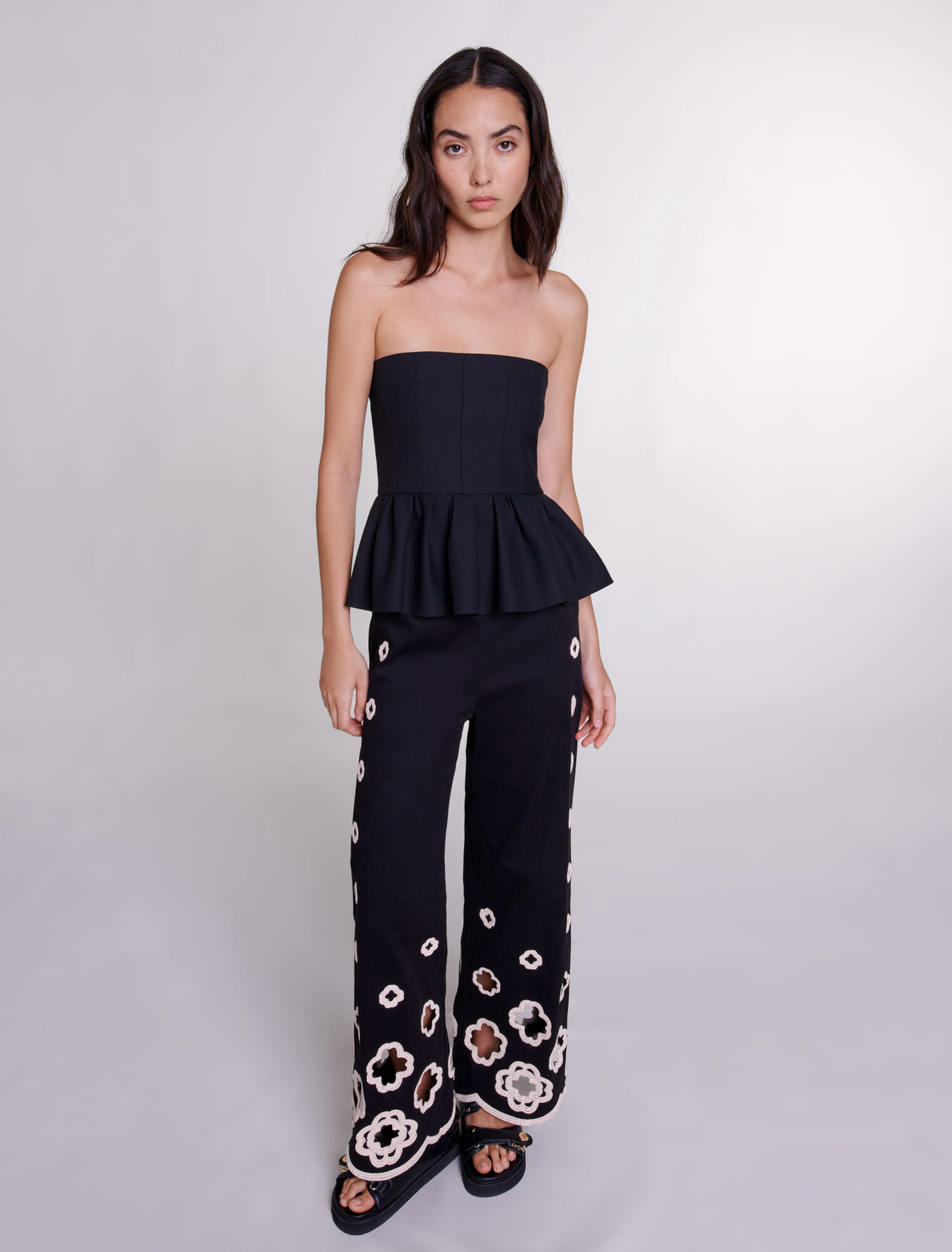 Pantalón ancho de ganchillo