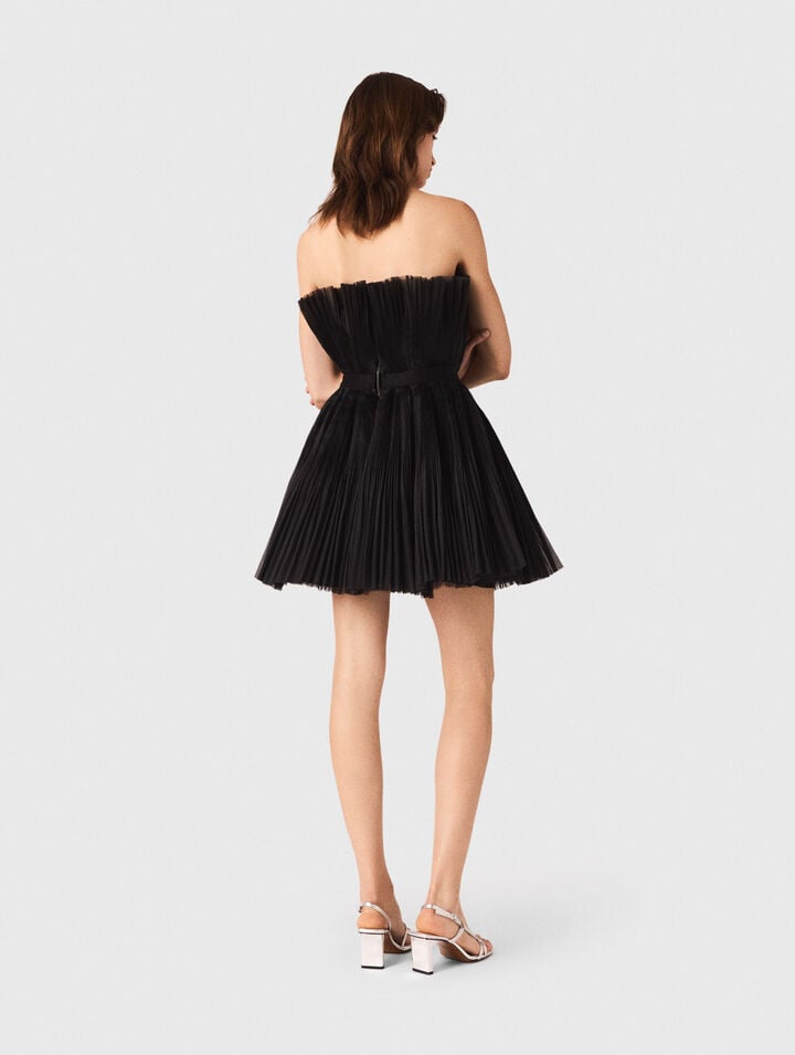 Vestido con corpiño de tul y organza