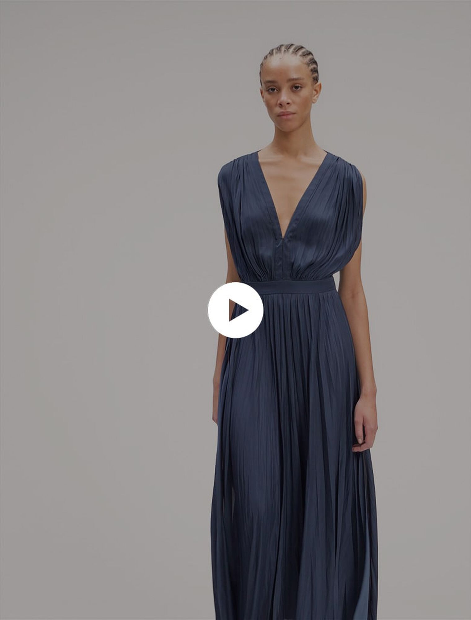 Vestido largo plisado