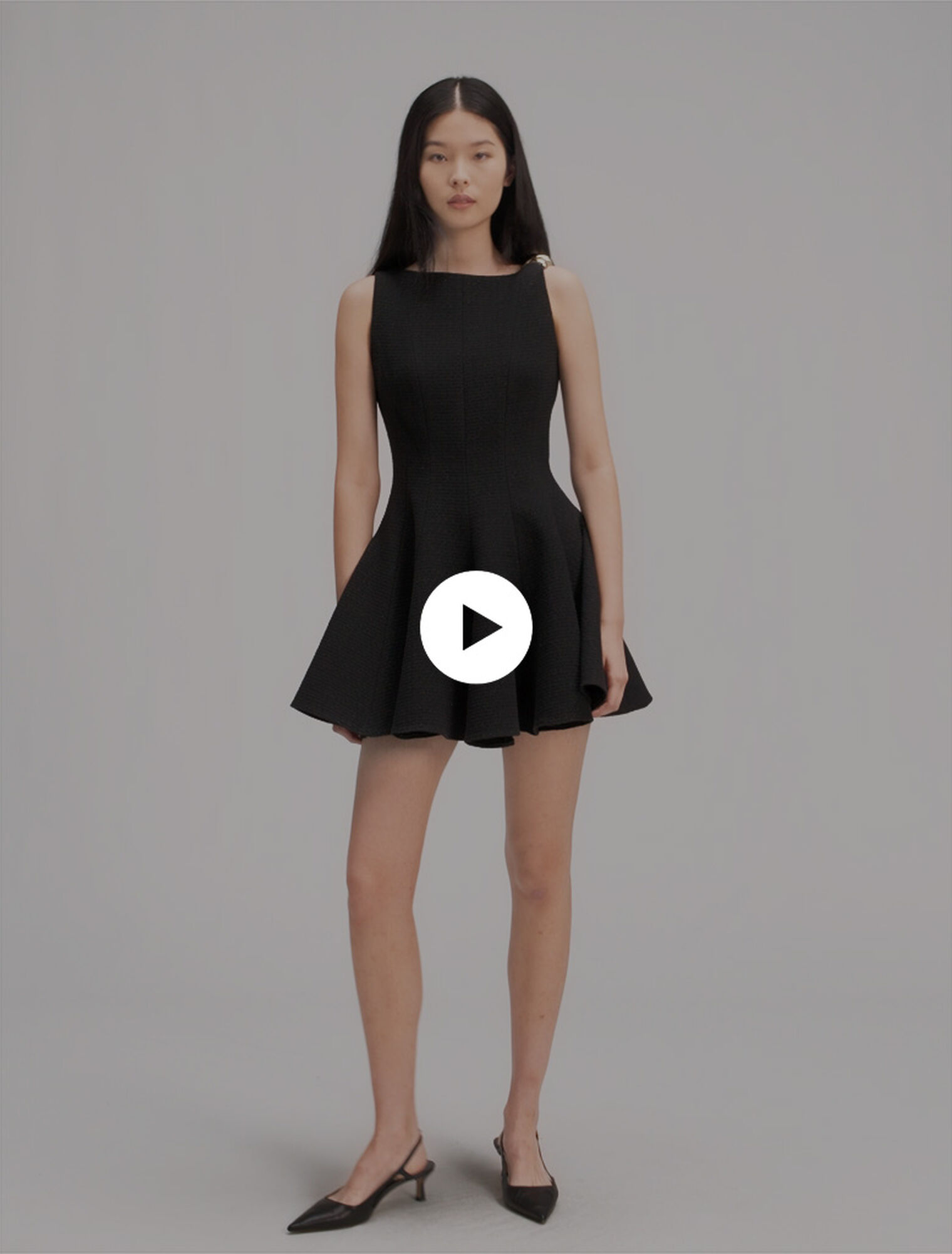 Vestido corto acampanado de tweed