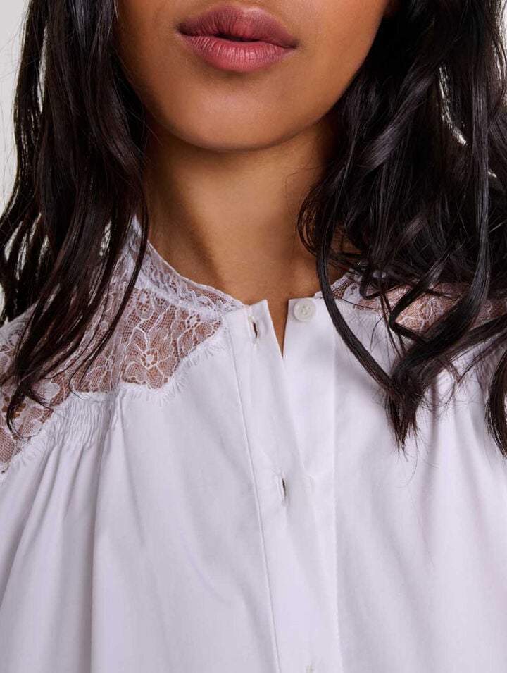 Camisa con encaje