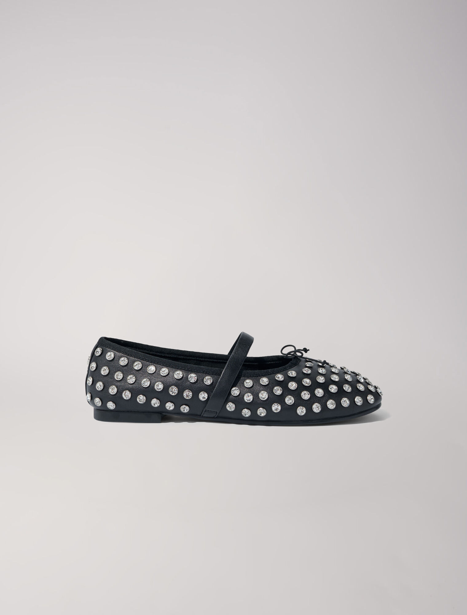 Bailarinas adornadas con strass