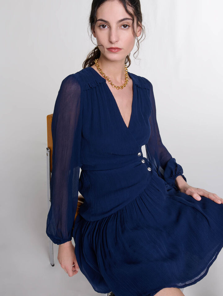 Vestido corto con volantes