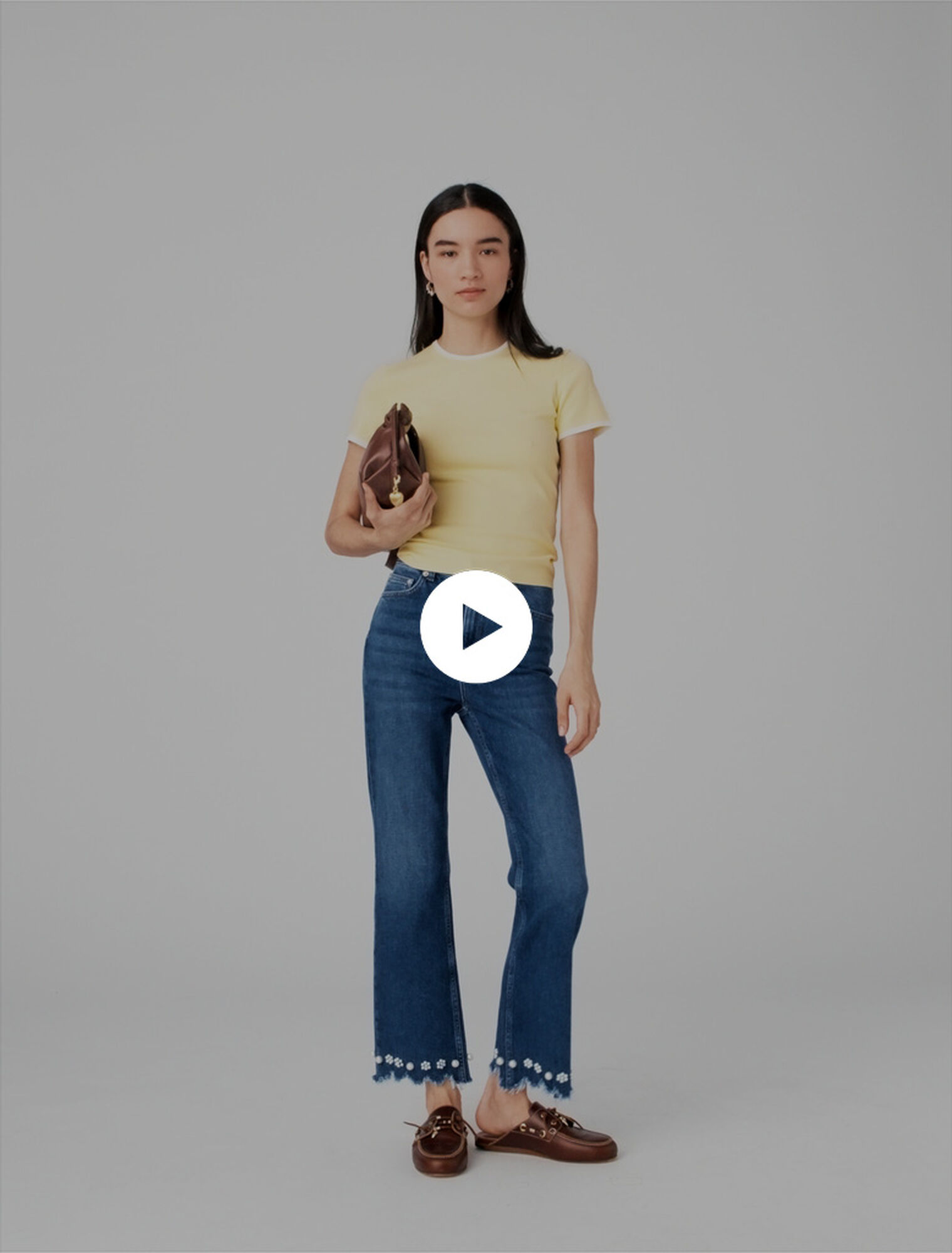 Vaquero bootcut con perlas