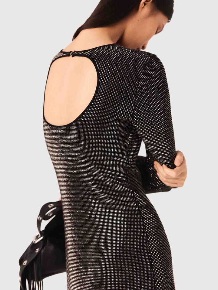 Vestido corto de punto con estrás
