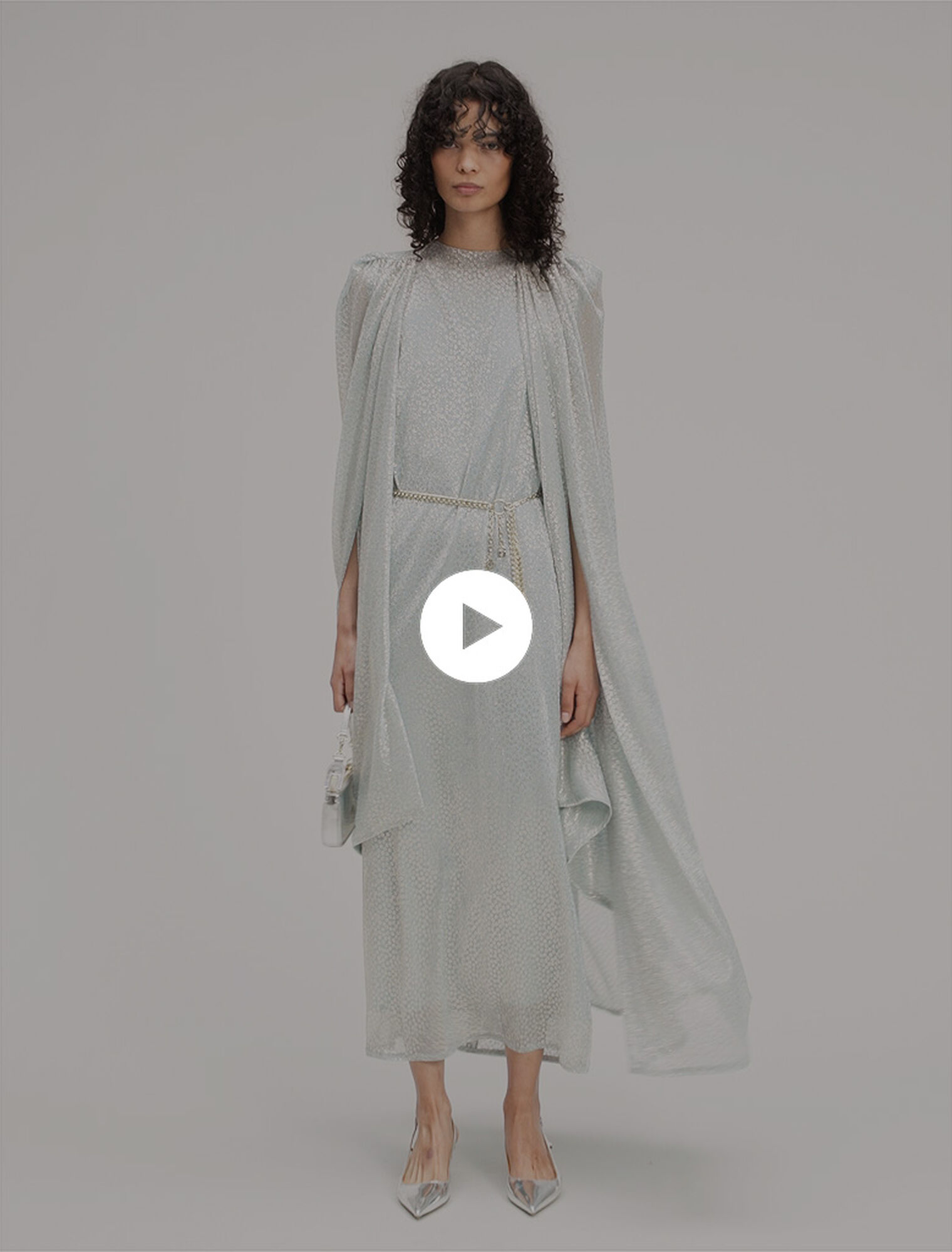 Vestido largo con capa de lurex
