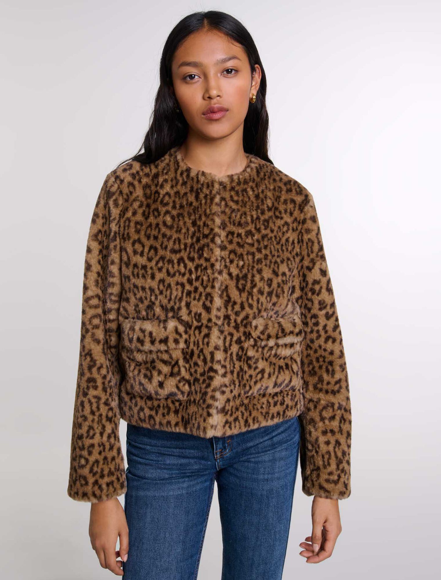Chaqueta corta de piel sintética