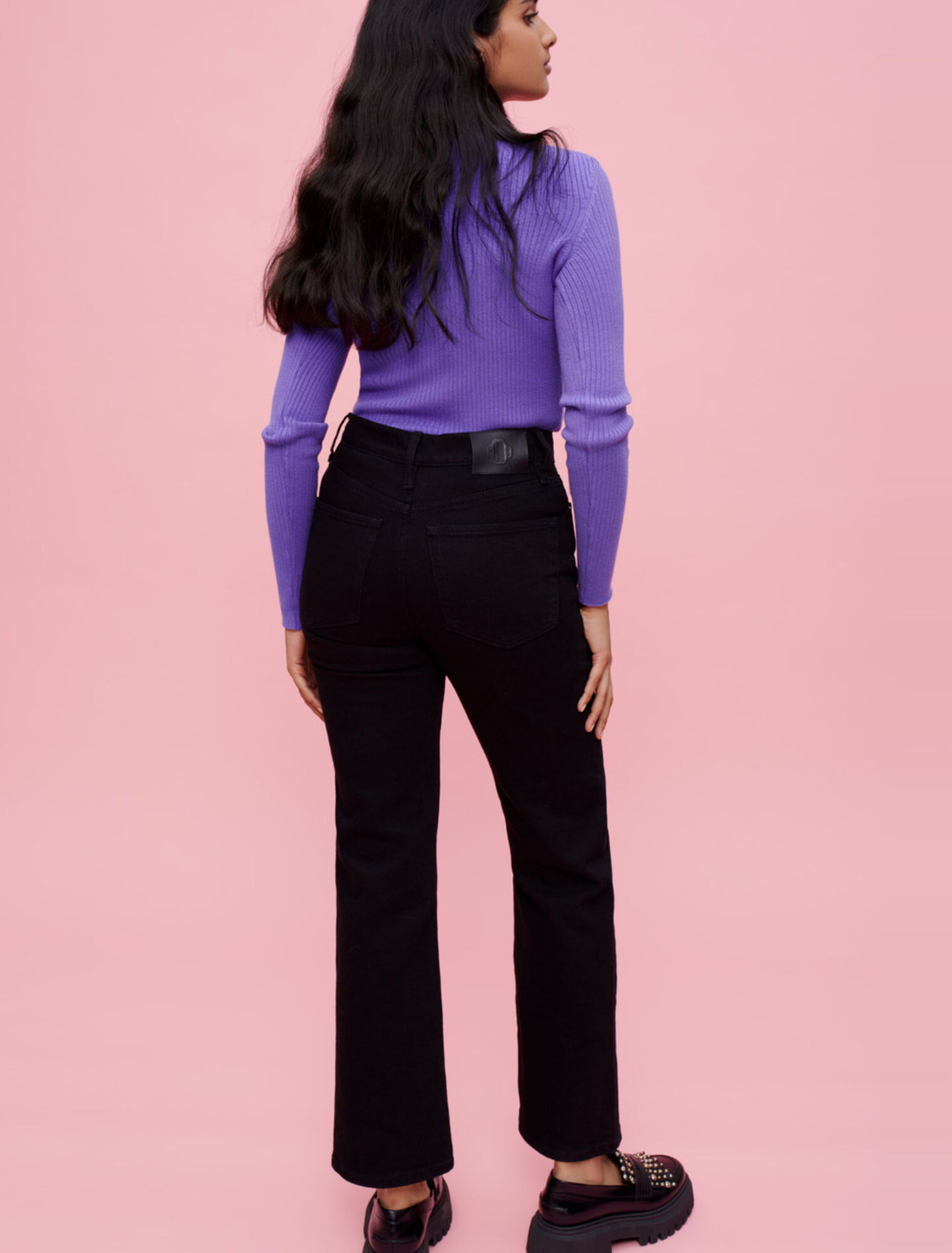 Vaqueros con abertura delantera