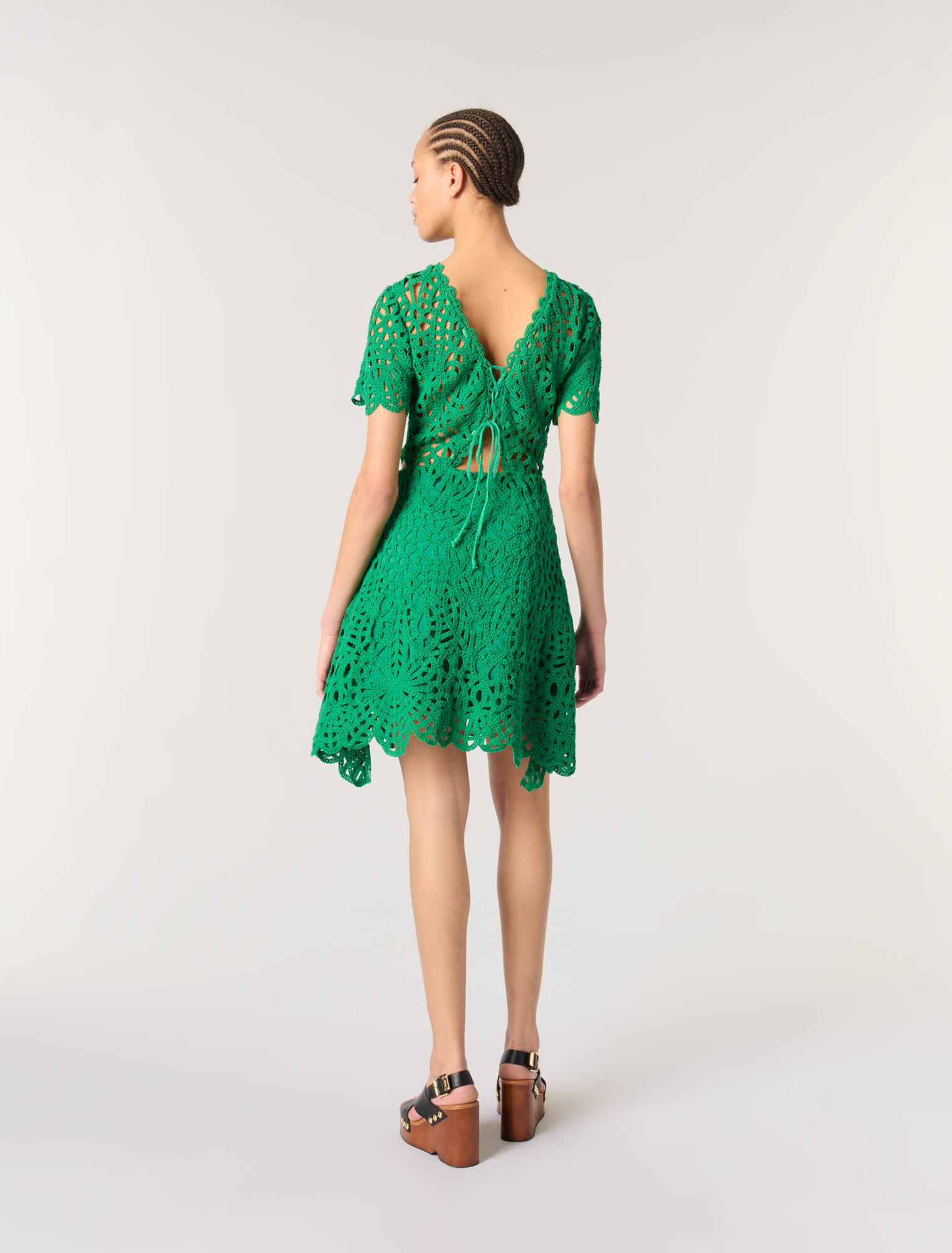 Vestido corto de ganchillo