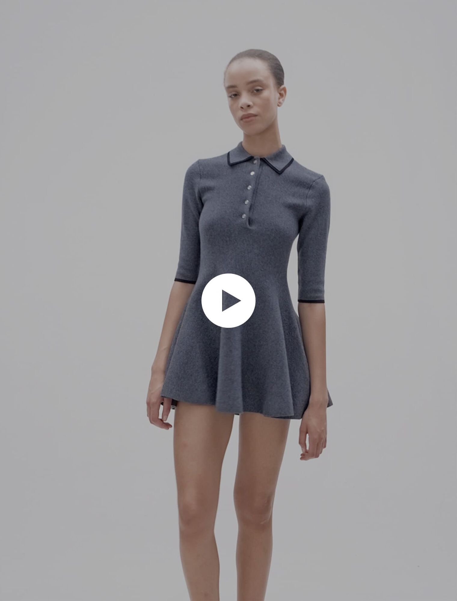 Vestido corto de punto