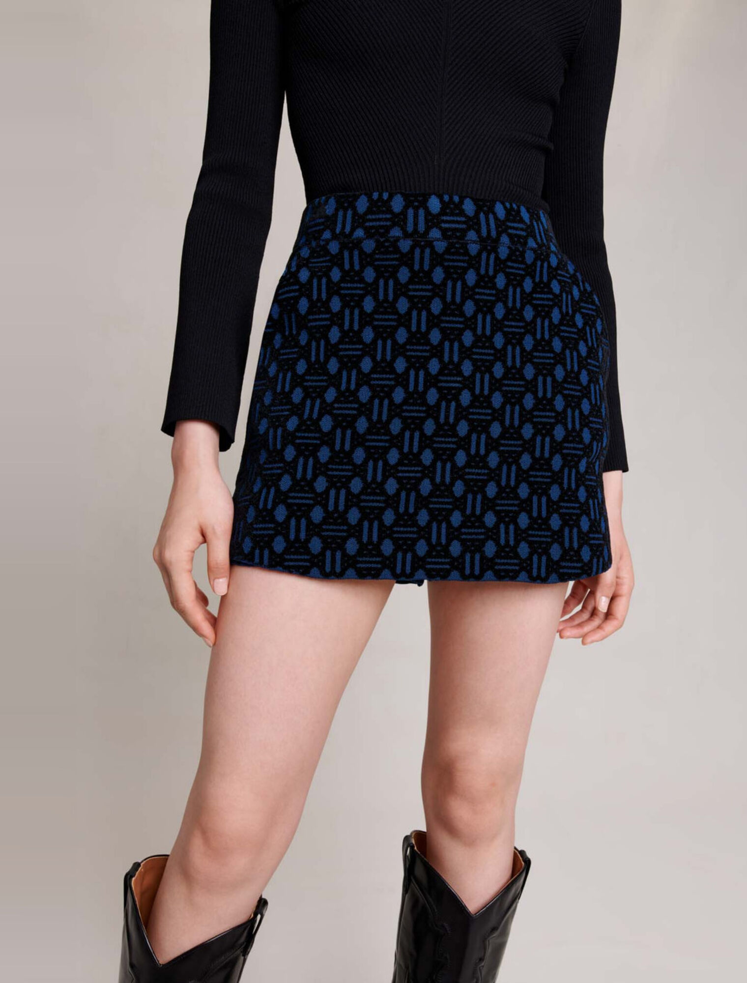 Pantalón corto de terciopelo jacquard