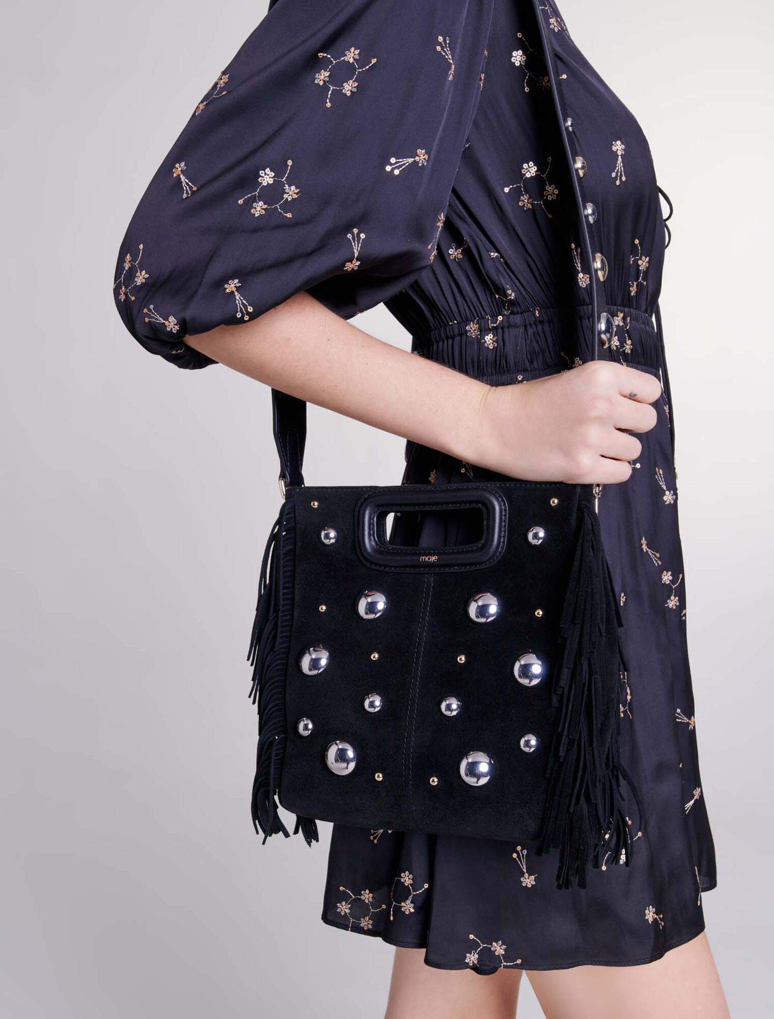 Vestido corto con lentejuelas