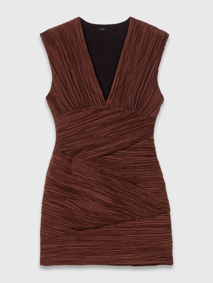 Vestido corto plisado