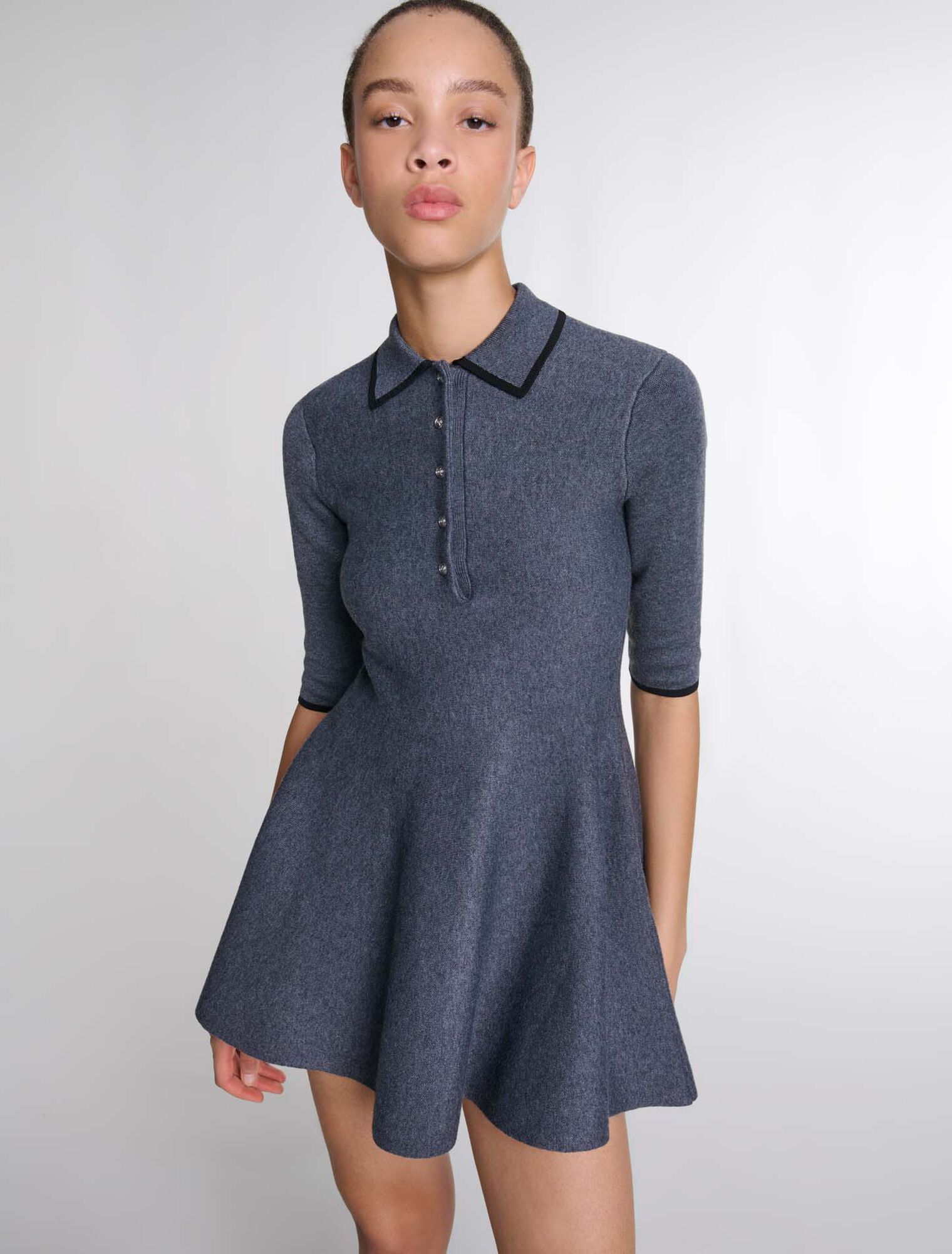 Vestido corto de punto