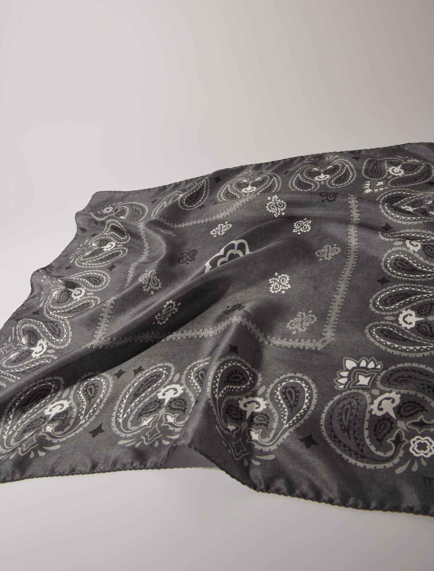 Bandana de seda