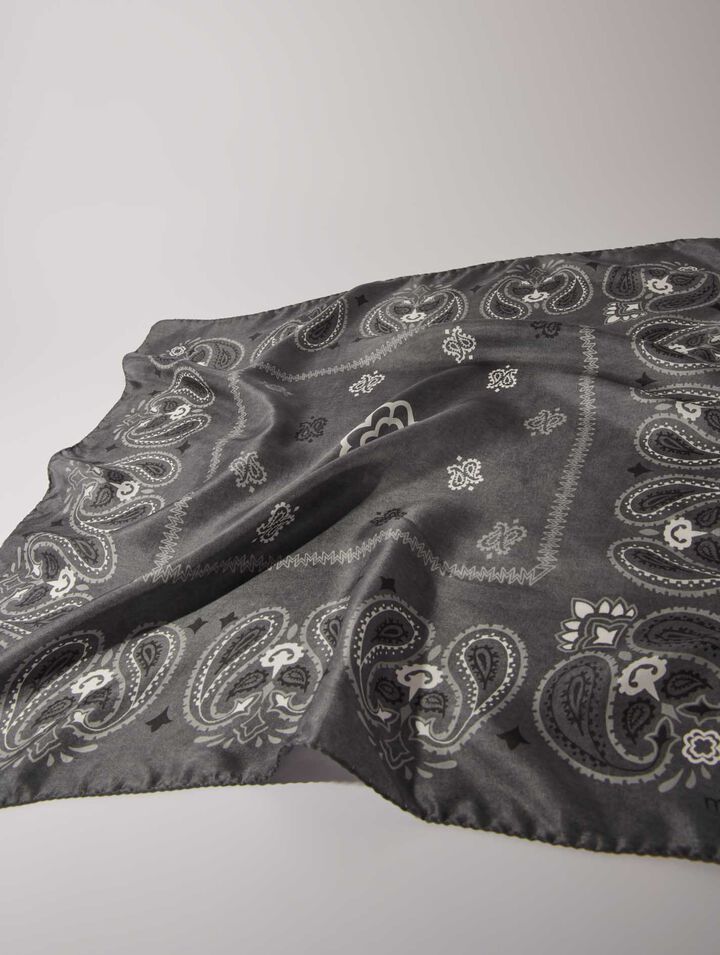 Bandana de seda
