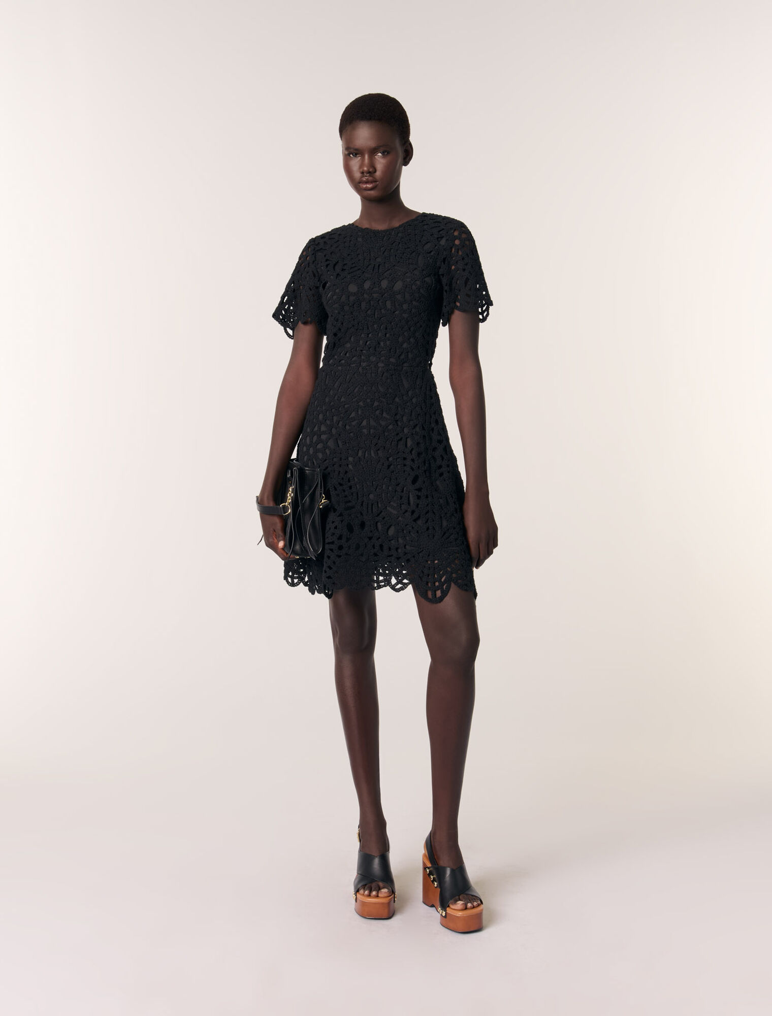Vestido corto de ganchillo
