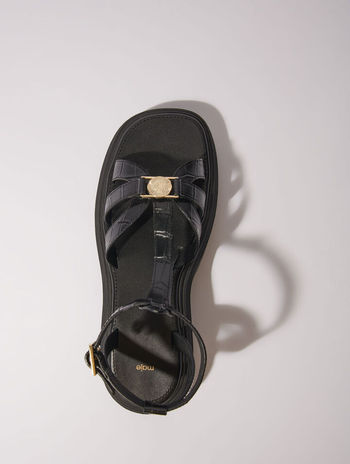 Sandalias planas dentadas