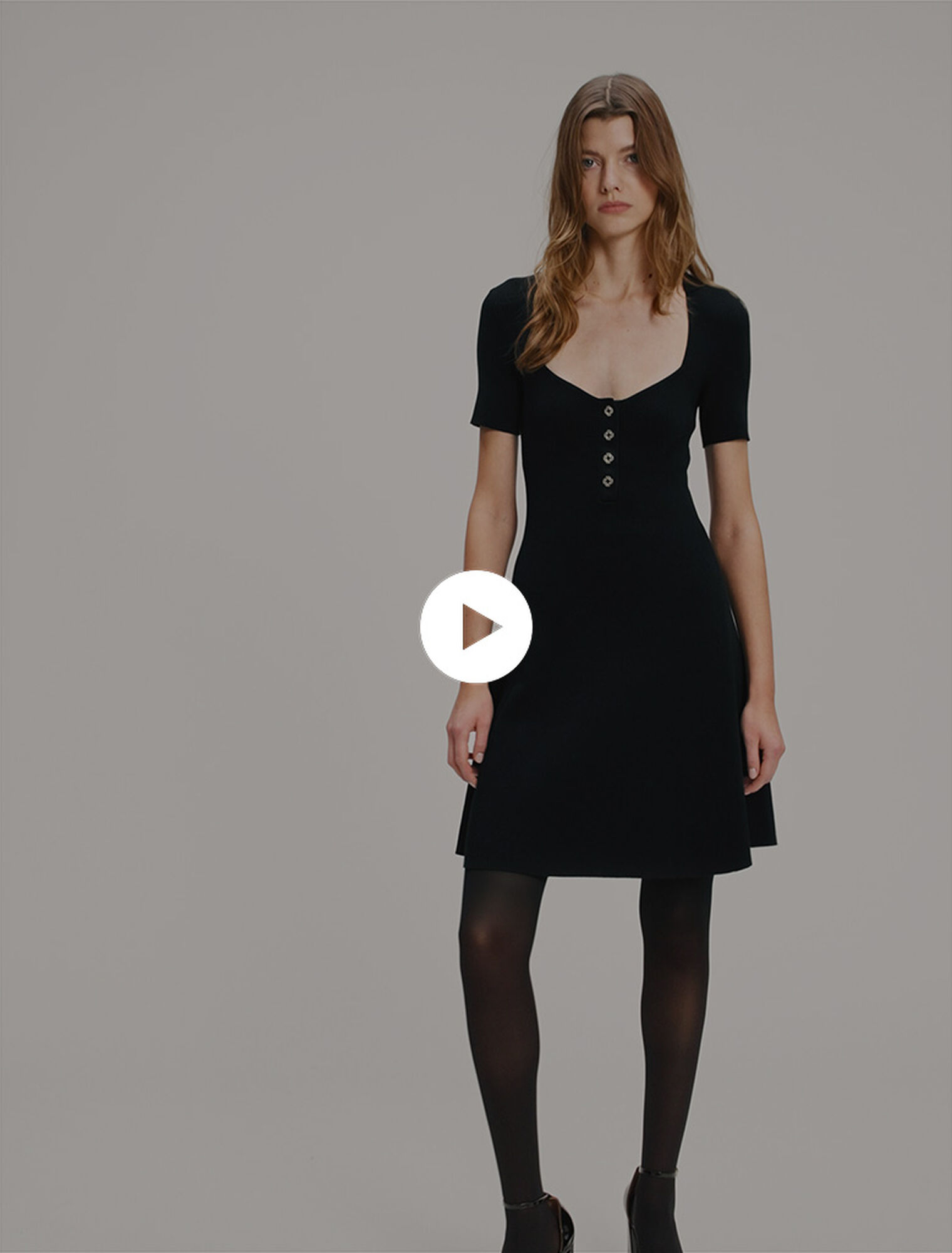 Vestido corto de punto y canalé