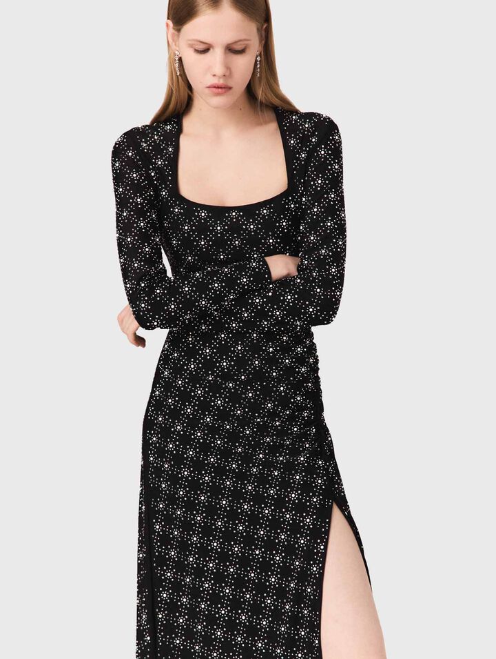 Vestido largo con perlas y strass