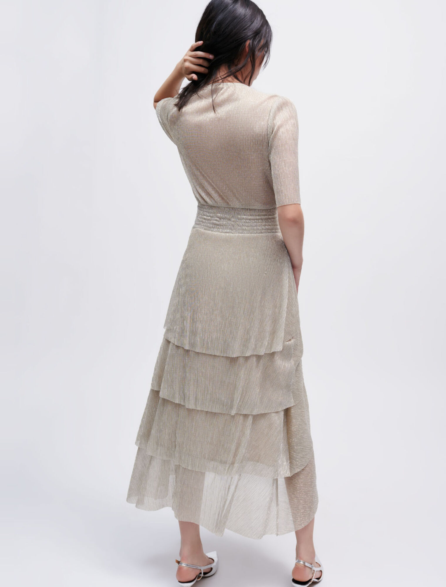 Vestido con volantes totalmente de lamé