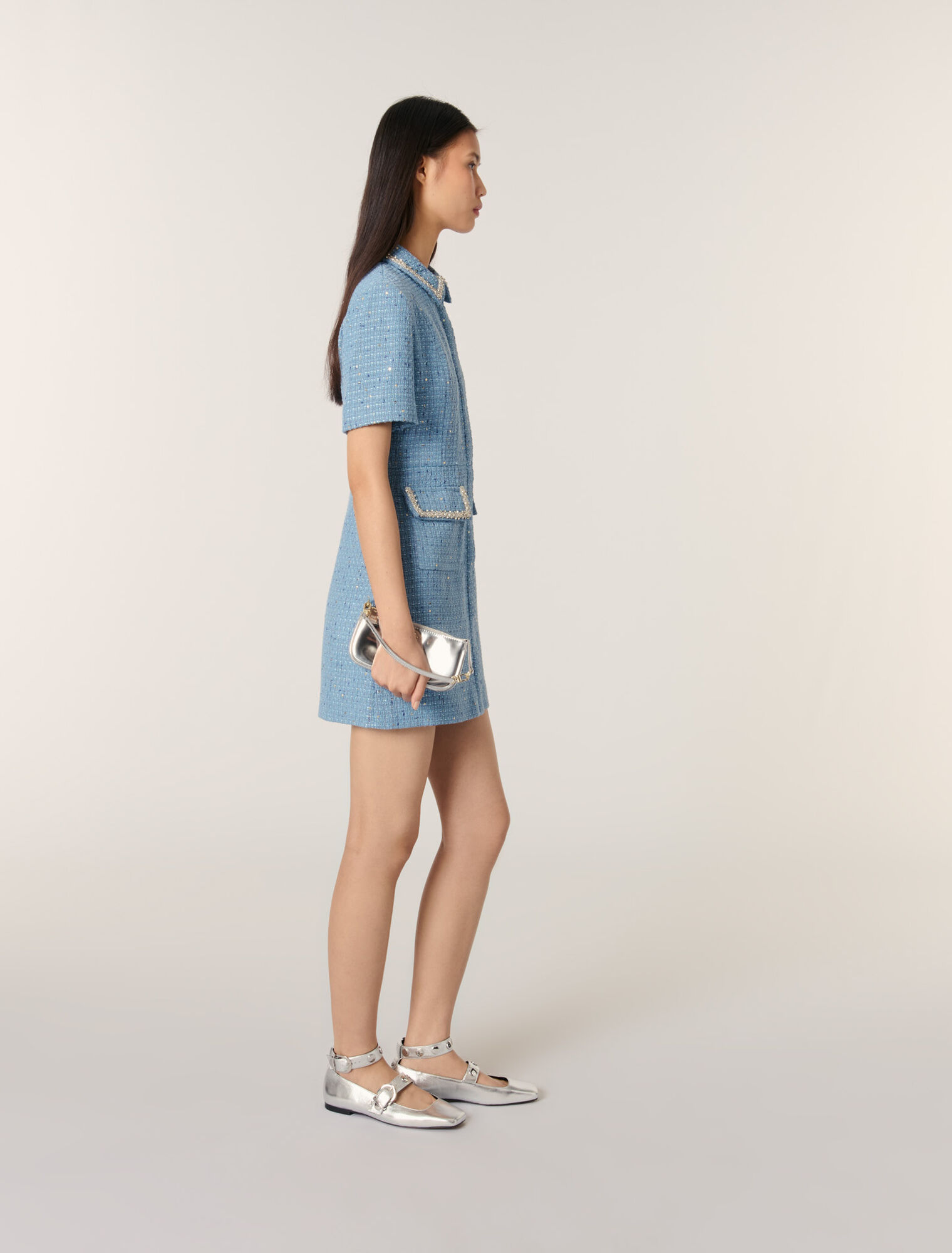 Vestido corto de tweed con lentejuelas