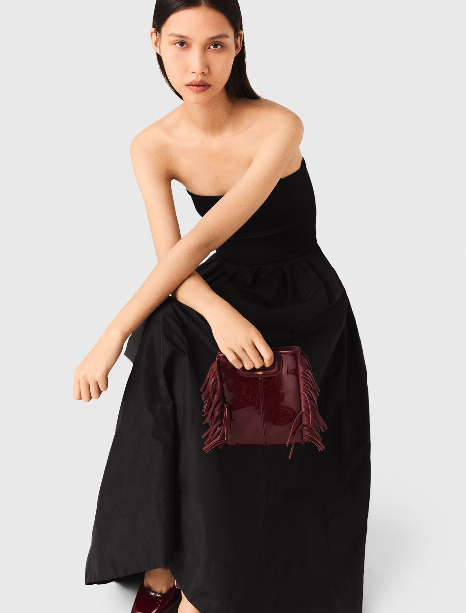 Vestido con corpiño de punto y tafetán