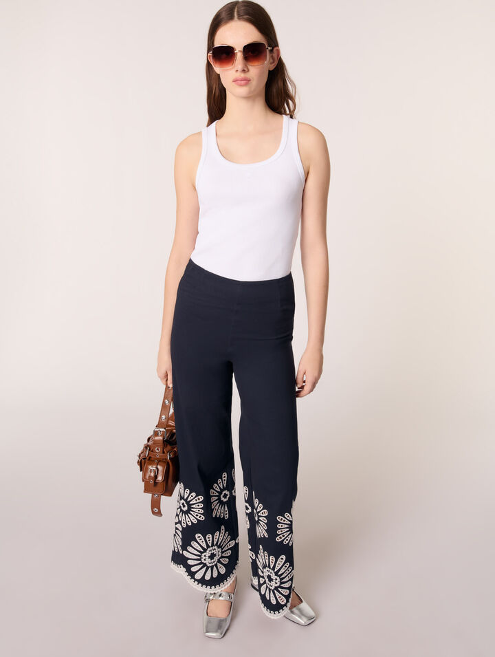 Pantalón con detalles de ganchillo