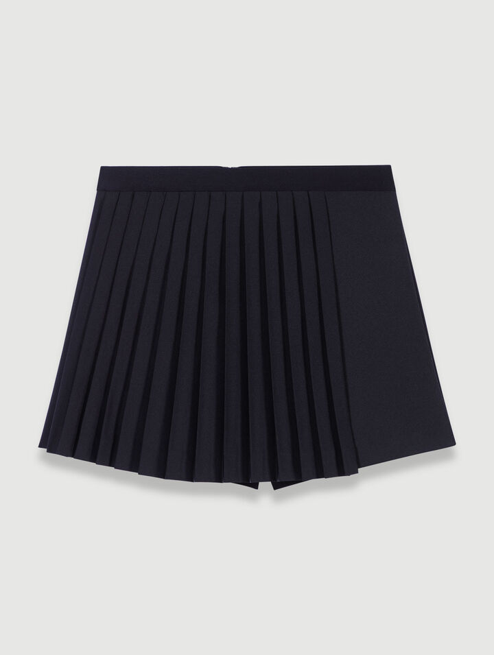 Pantalón corto recto plisado