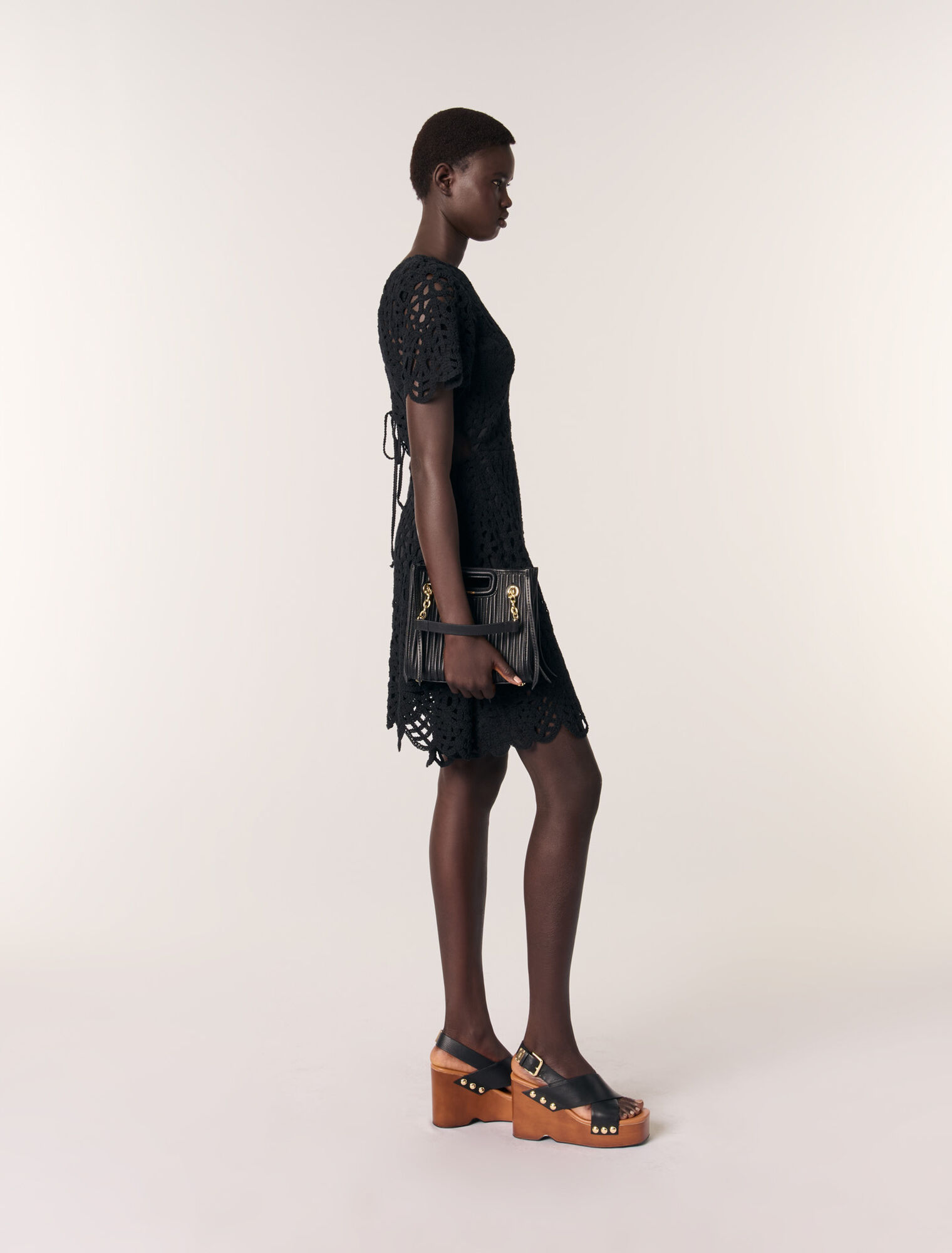 Vestido corto de ganchillo