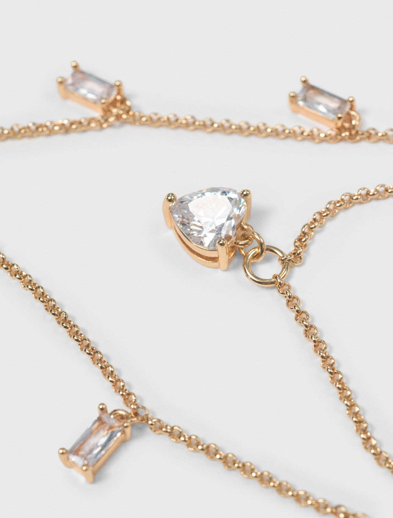 Collar doble con charms de strass