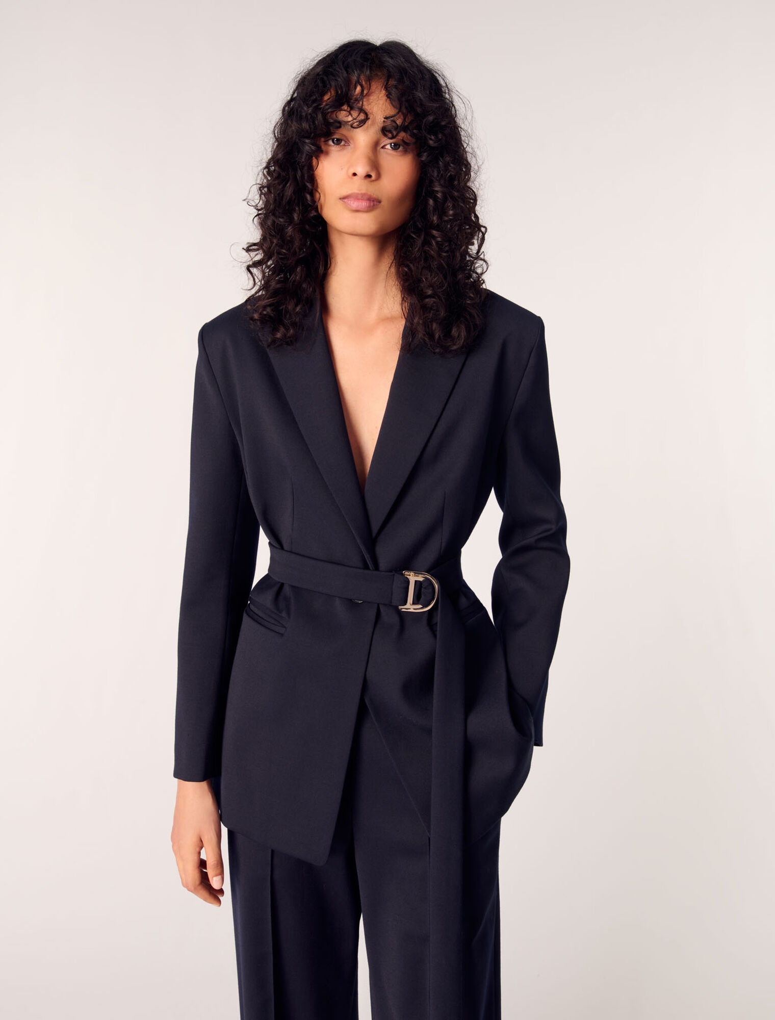 Chaqueta sastre con espalda plisada