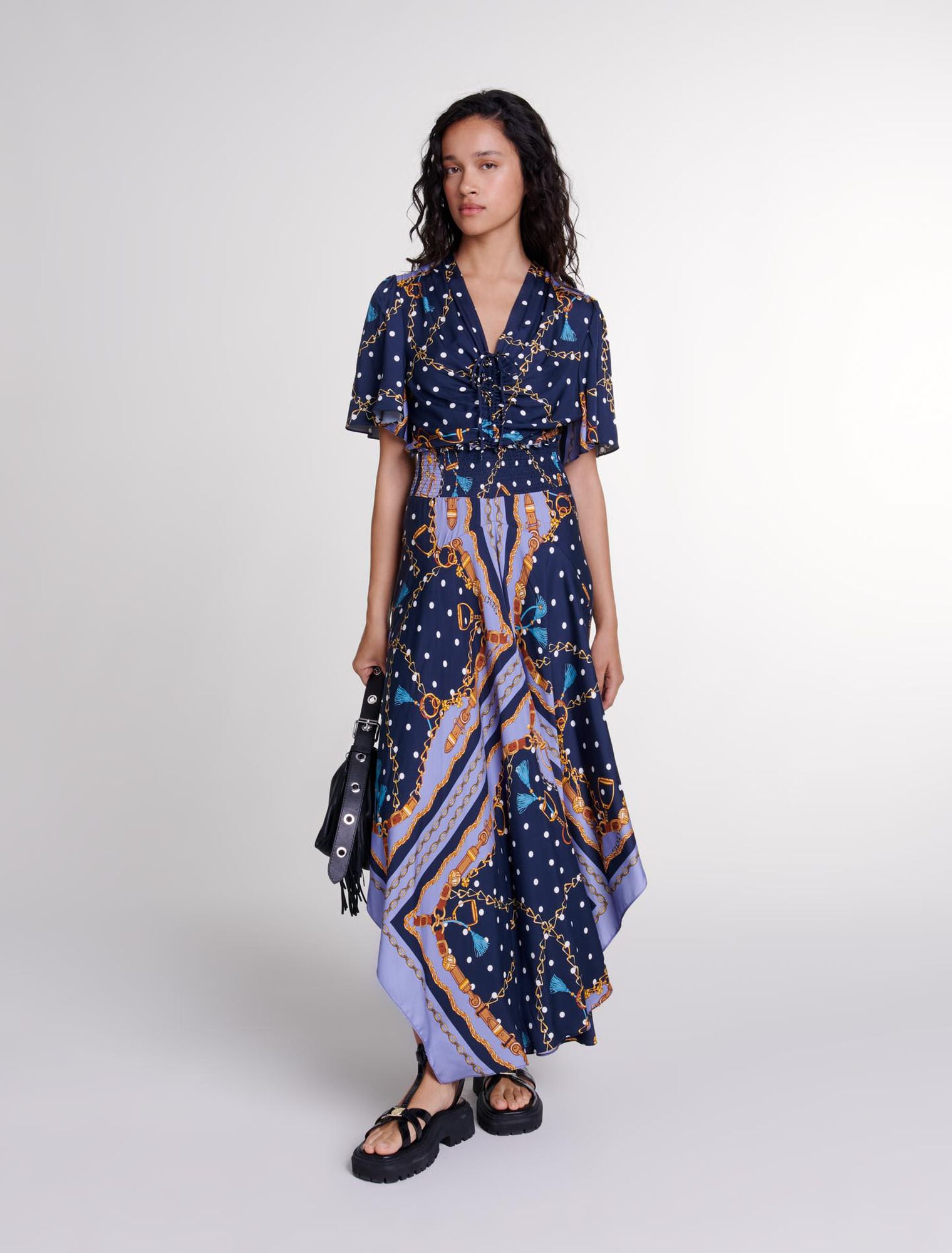 Vestido largo satinado estampado 