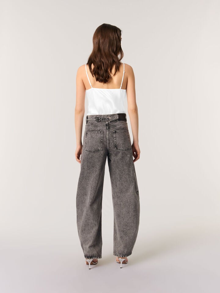 	Blusa de raso de seda y encaje