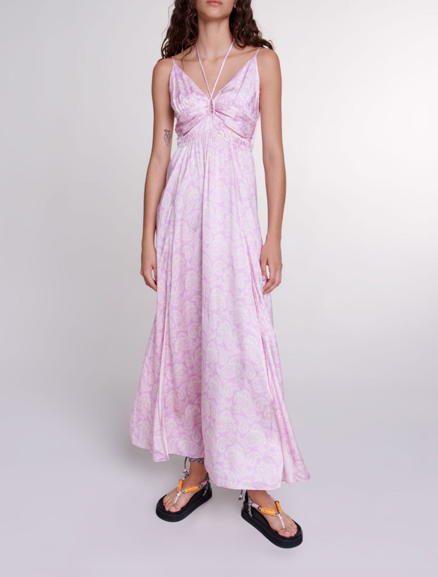 Vestido largo con estampado calado