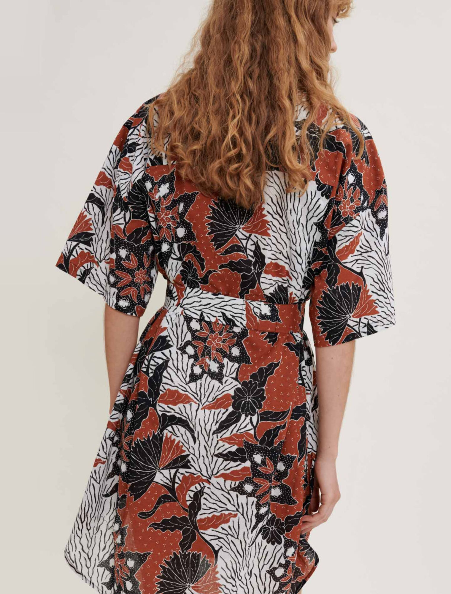 Vestido camisero de voile de algodón
