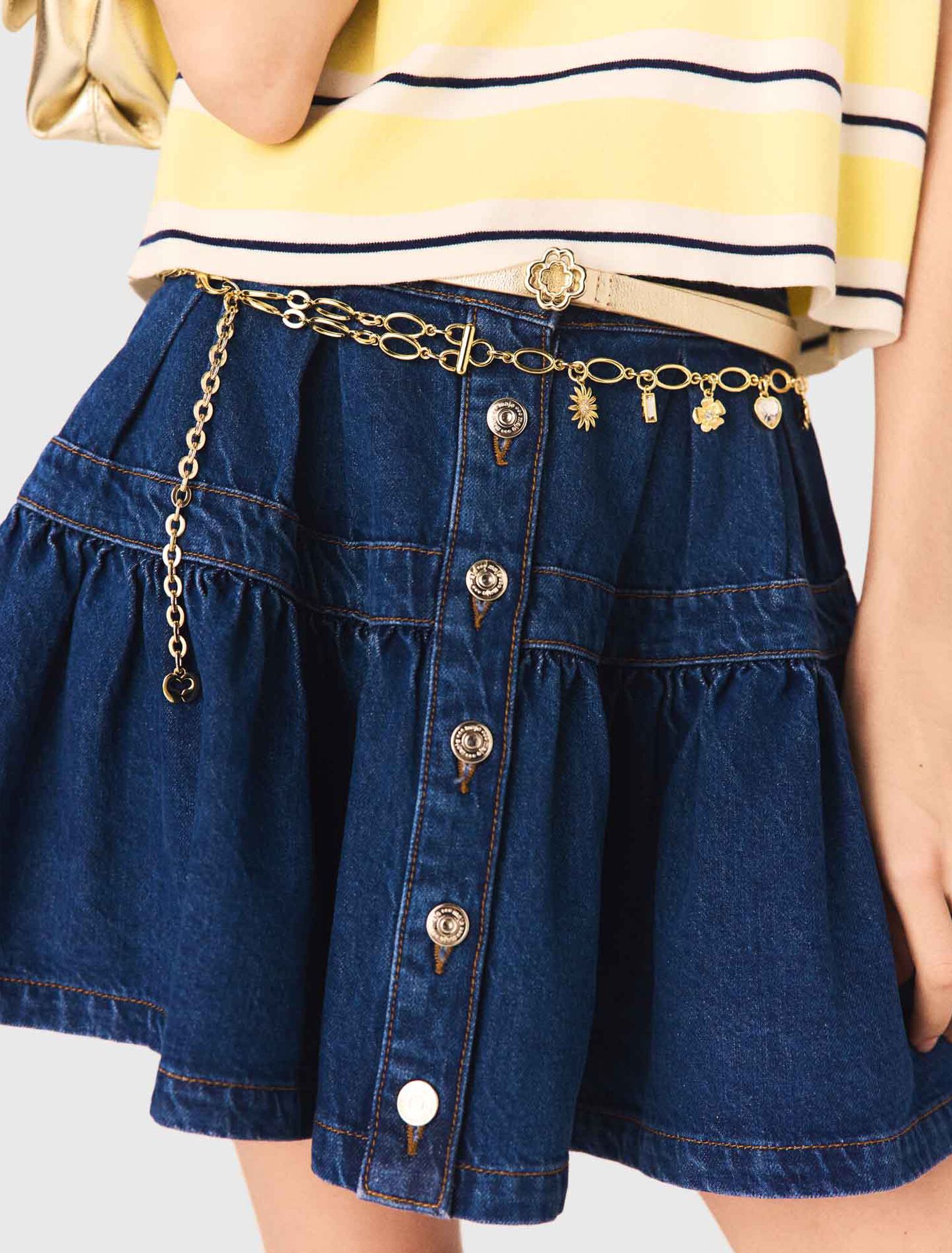 Cintur&oacute;n de cadena doble con charms