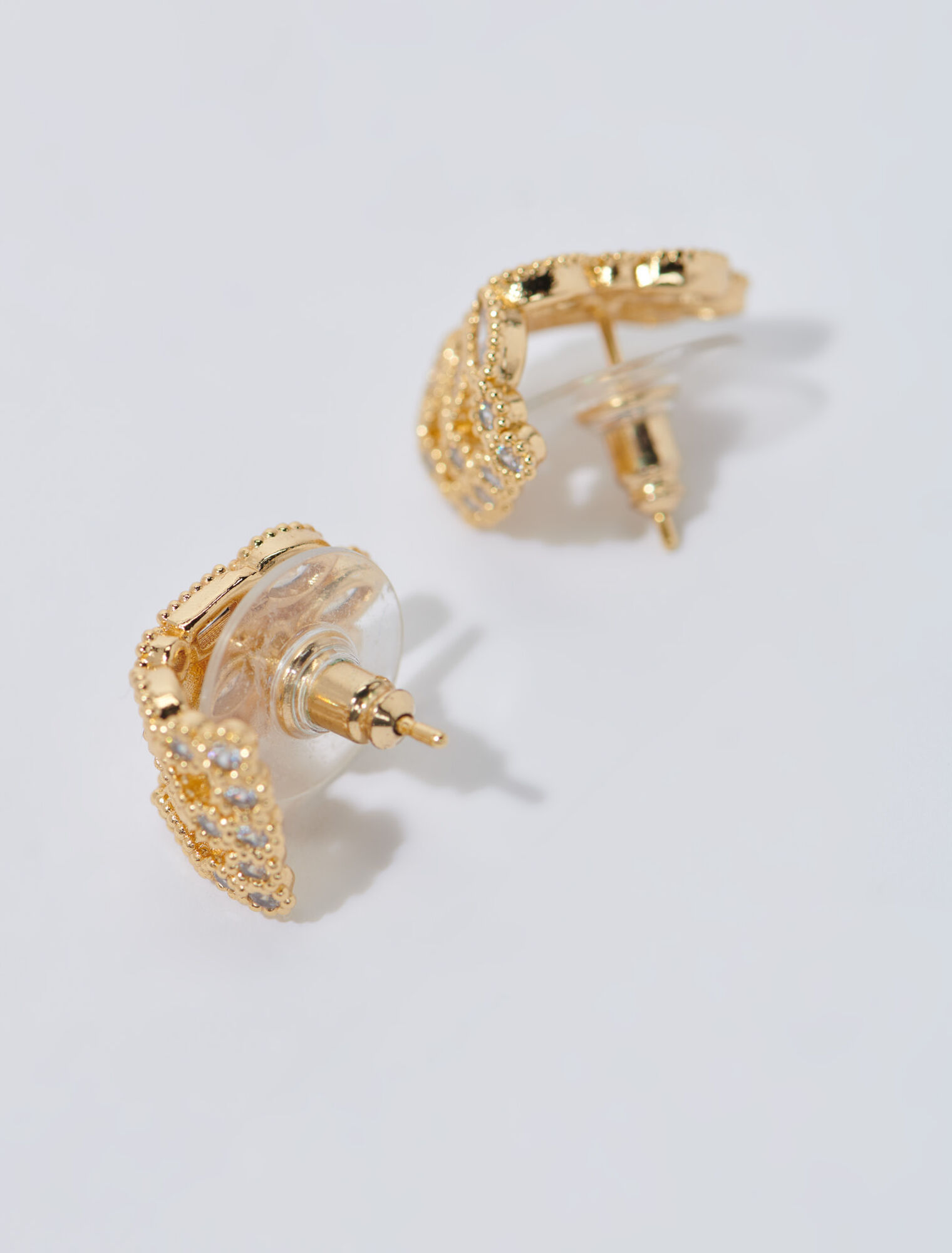 Pendientes con brillantes