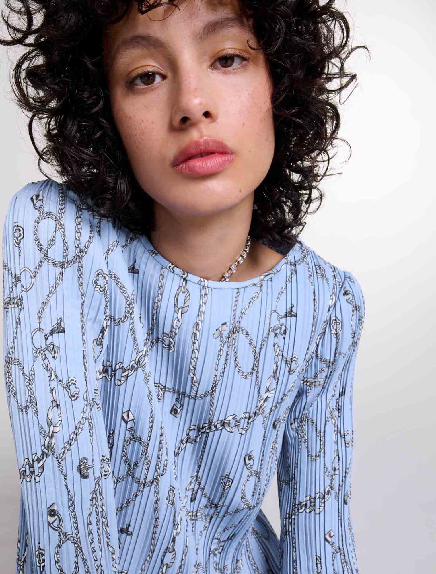 Vestido plisado estampado