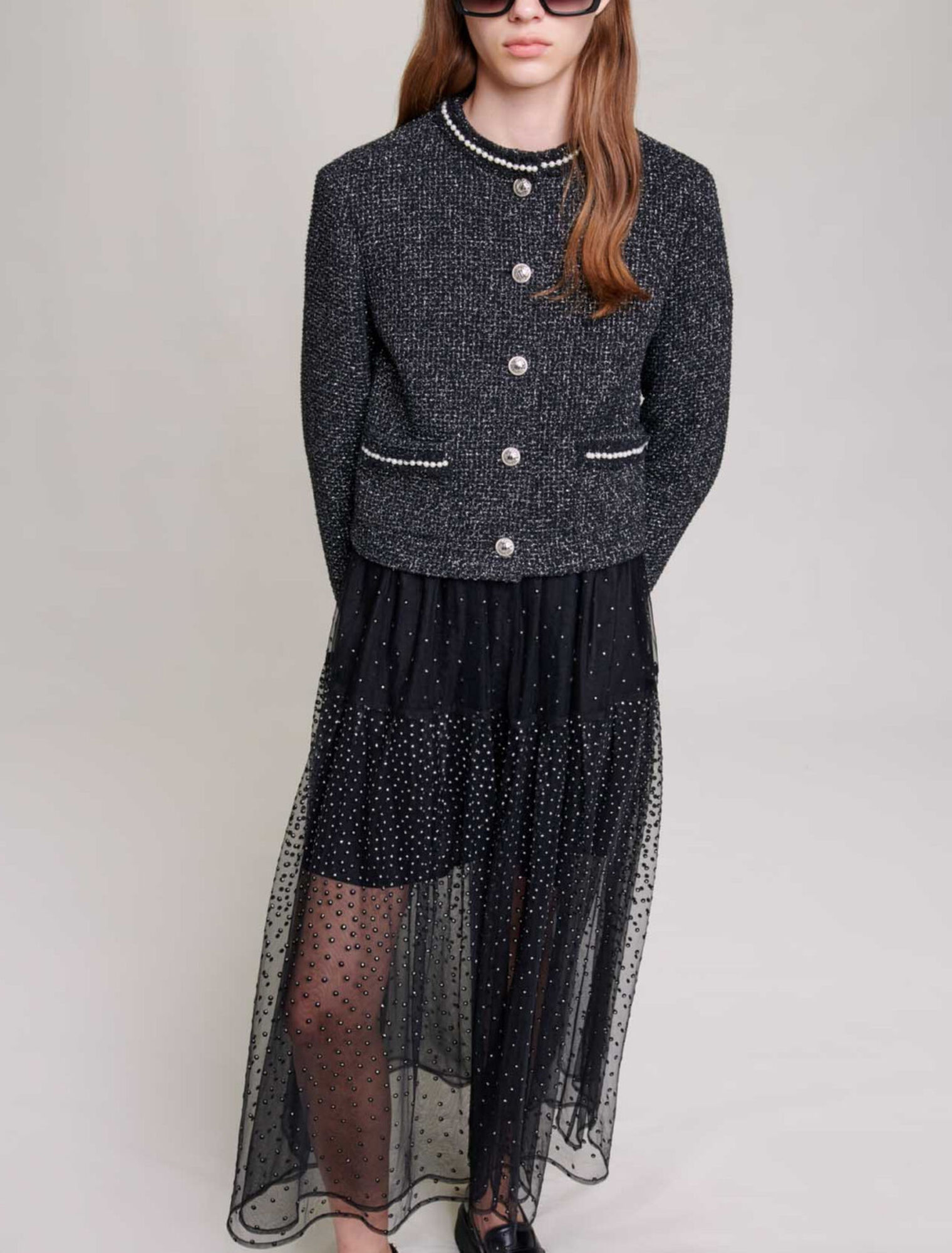 Chaqueta corta con perlas