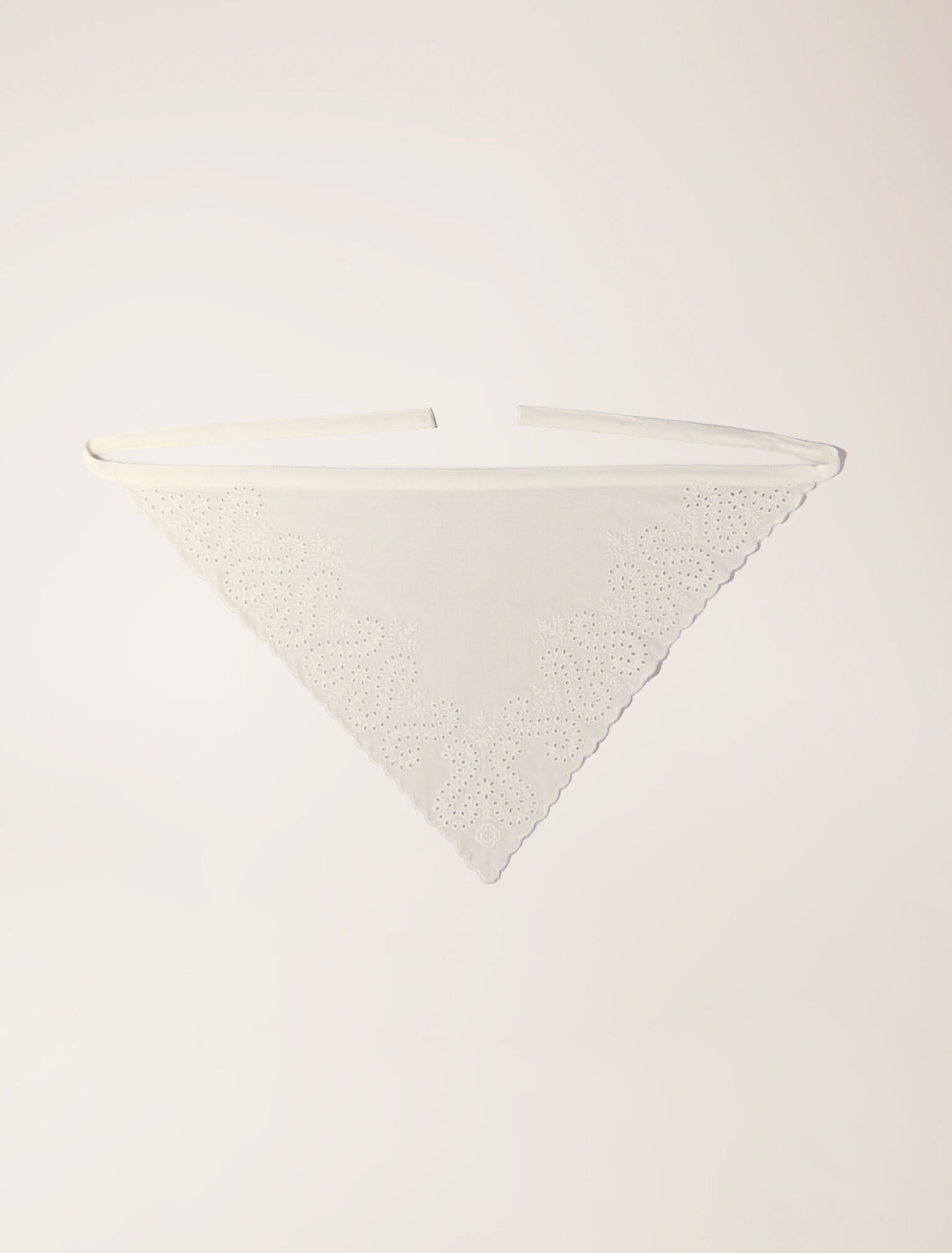Pañuelo triangular para anudar