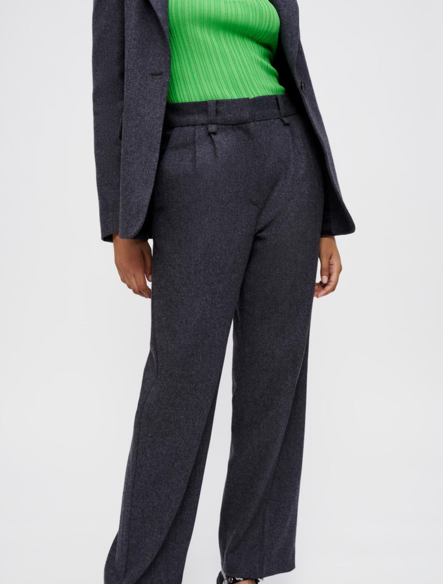 Pantalones anchos de franela gris