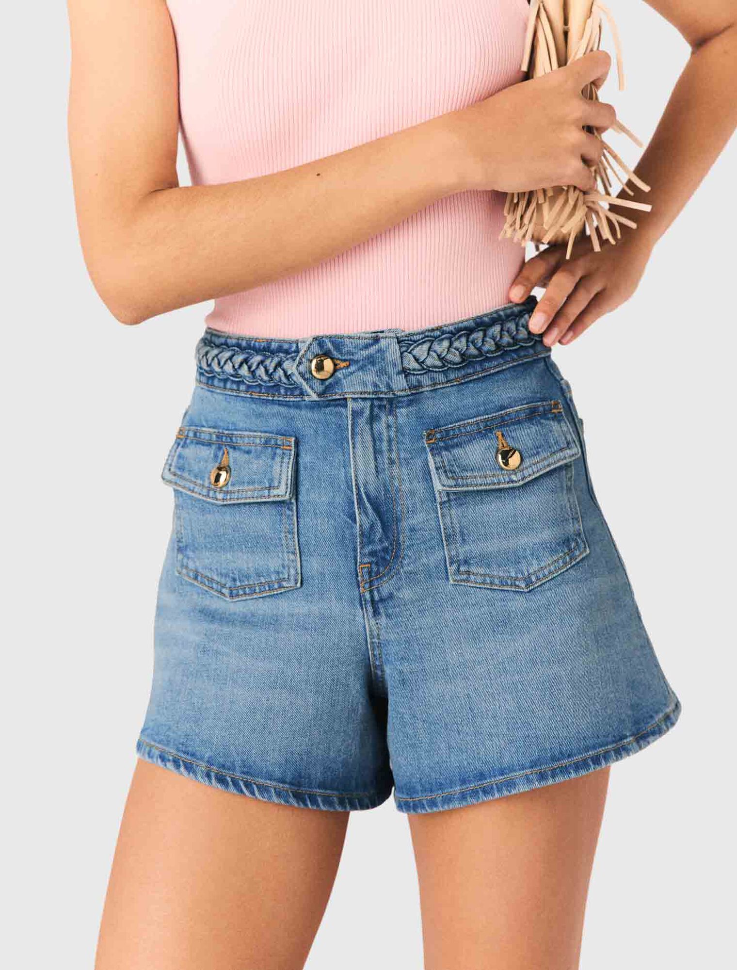 Short vaquero trenzado